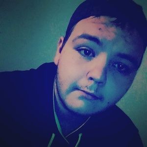 Meet your Posher, Ethan